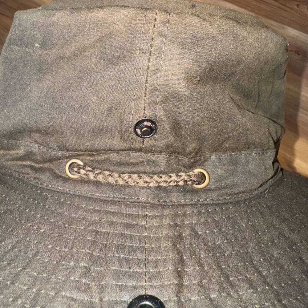 Men's Olive Green Outdoor Bucket Hat - Picture 10 of 12